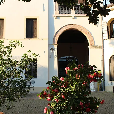 ベッド・アンド・ブレックファスト Flangini