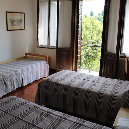 Couette-café Flangini 3*