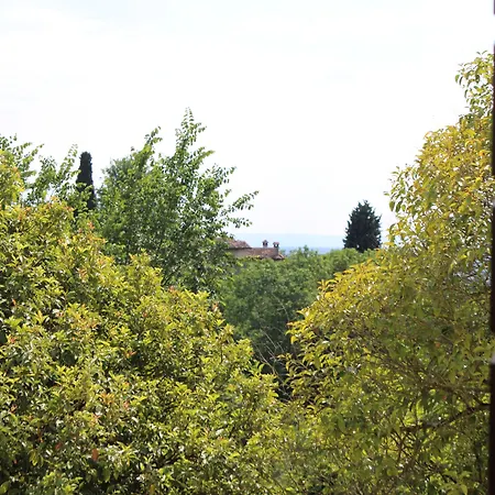 Flangini ベッド・アンド・ブレックファスト